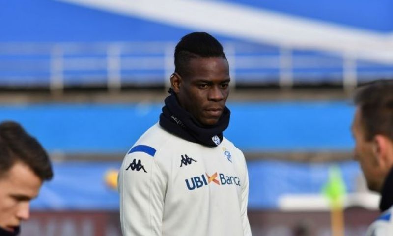 Balotelli en Raiola op ramkoers: juridische stappen tegen spits en zaakwaarnemer Afbeelding: Balotelli en Raiola op ramkoers: juridische stappen tegen spits en zaakwaarnemer