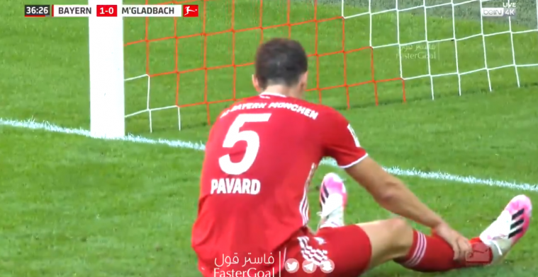 Hoe krijg je het voor elkaar: Pavard (Bayern) maakt ongelukkige eigen goal