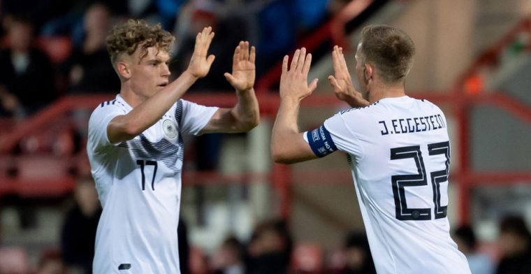 'Eredivisie-top strijdt met meerdere clubs om 'snelle dribbelaar' van Nürnberg'