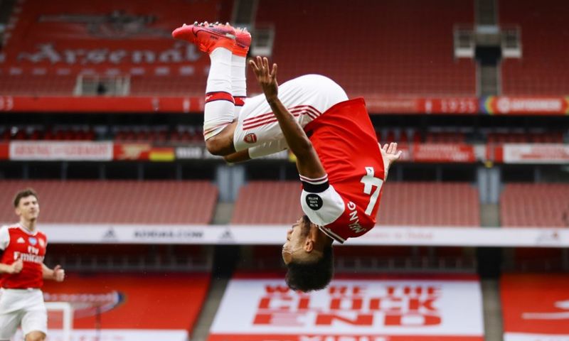 Krul leidt zware nederlaag tegen Arsenal in, ook Aké en Bournemouth vernederd Afbeelding: Krul leidt zware nederlaag tegen Arsenal in, ook Aké en Bournemouth vernederd
