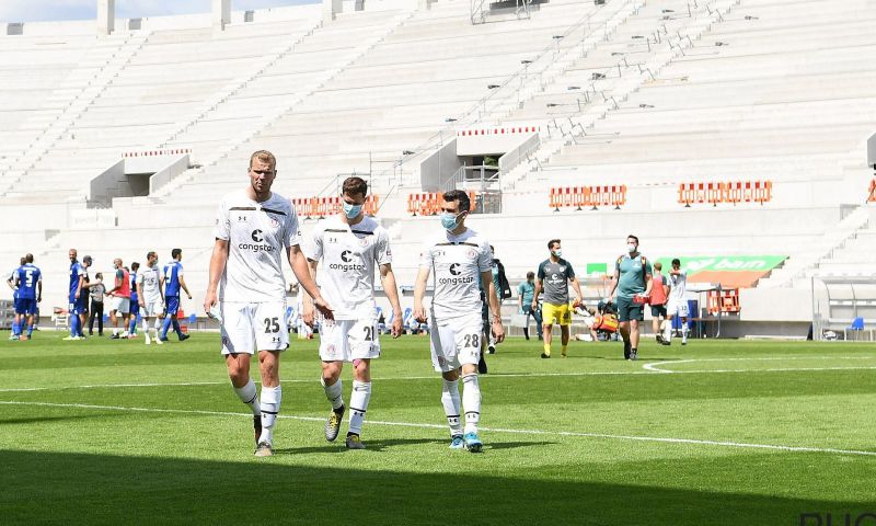 Lawrence (Anderlecht) neemt met spijt in het hart afscheid: 'Meer dan voetbalclub' Afbeelding: Lawrence (Anderlecht) neemt met spijt in het hart afscheid: 'Meer dan voetbalclub'