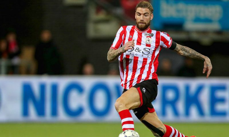 Ex-KV Kortrijk-speler staat alweer voor vertrek: 'Keurig gedragen, wel pech gehad' Afbeelding: Ex-KV Kortrijk-speler staat alweer voor vertrek: 'Keurig gedragen, wel pech gehad'