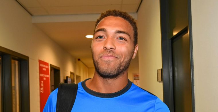Dessers steelt meteen de harten van Genk-fans met jeugdfoto