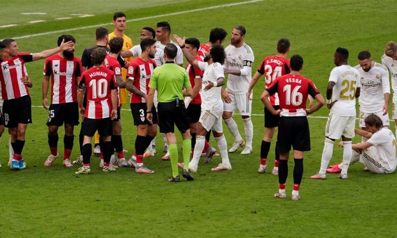 Real Madrid zet kwaad bloed in Spanje: Afbeelding: Real Madrid zet kwaad bloed in Spanje: