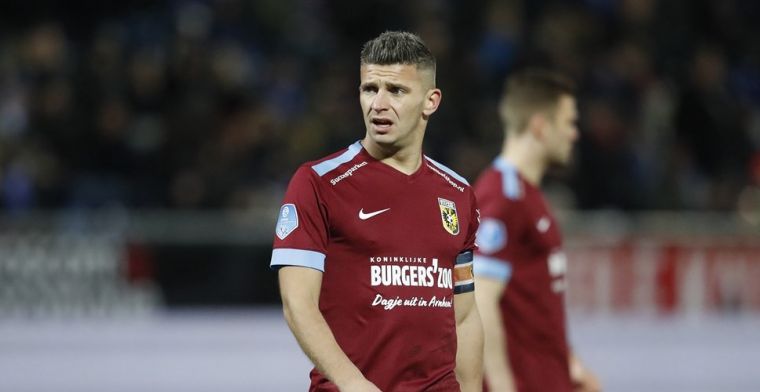 'Feyenoord héél dicht bij transfer: keuring afgerond, contract ligt klaar'