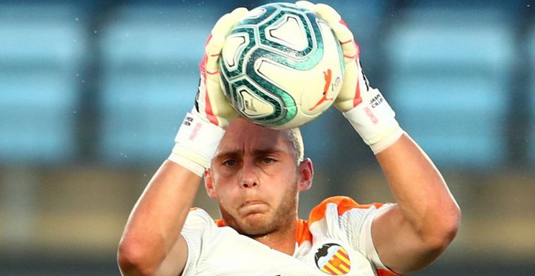 Interim-trainer Valencia grijpt in: Cillessen moet op de bank plaatsnemen