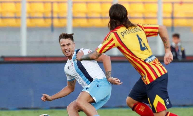 Geen 'Suárez-straf' voor Patric: Lazio-verdediger mist vier duels vanwege bijten Afbeelding: Geen 'Suárez-straf' voor Patric: Lazio-verdediger mist vier duels vanwege bijten
