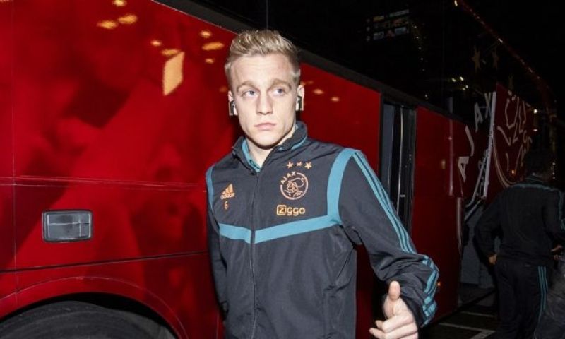 'Real Madrid laat Ajax-middenvelder Van De Beek links liggen' Afbeelding: 'Real Madrid laat Ajax-middenvelder Van De Beek links liggen'
