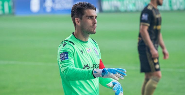 Strafschoppenserie eindigt in drama voor Van der Hart: keeper haakt geblesseerd af