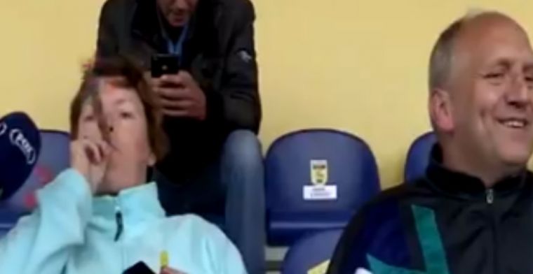 Cambuur-fans 'toeterend' in het stadion: 'Een beetje ...