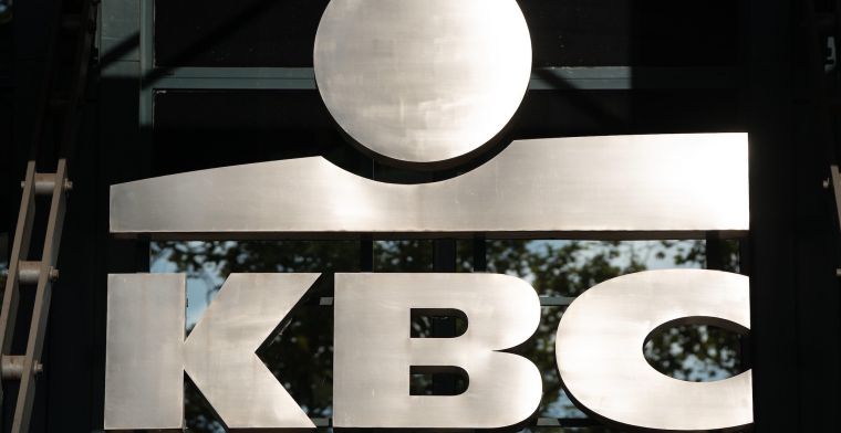 KBC koopt rechten in Belgisch voetbal en maakt unieke beleving mogelijk