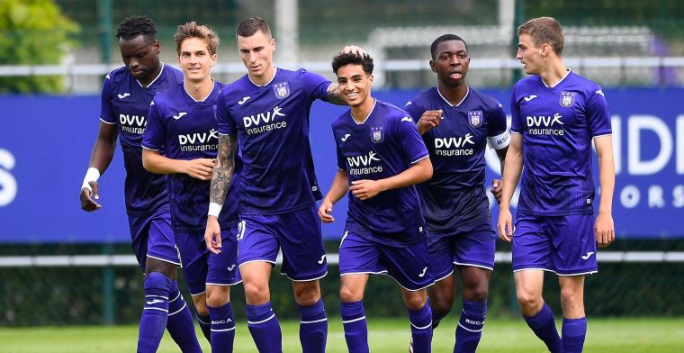 Kersvers Anderlecht-schutter Takidine (19) scoort zijn eerste tijdens oefenpot