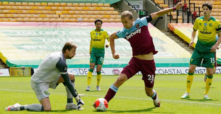 Krul moet 4 goals van Antonio slikken en degradeert met Norwich naar Championship