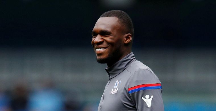 Aston Villa nog niet uitgeteld na winst tegen Palace, rood voor Benteke