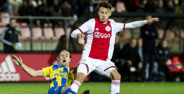 Bayern München en Ajax maken transfer definitief: Kühn blijft in Duitsland