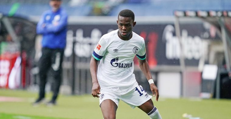 Schalke boos om 'wangedrag': aanvaller traint in shirt van aartsrivaal Dortmund