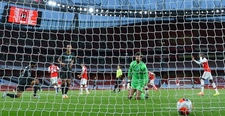 Liverpool schiet zichzelf in de voet: blunders Van Dijk en Alisson, géén record