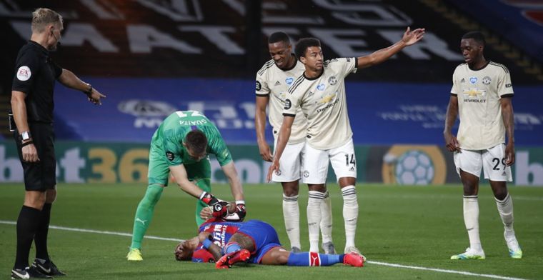 Van Aanholt moet schouderoperatie ondergaan na lelijke botsing met Martial