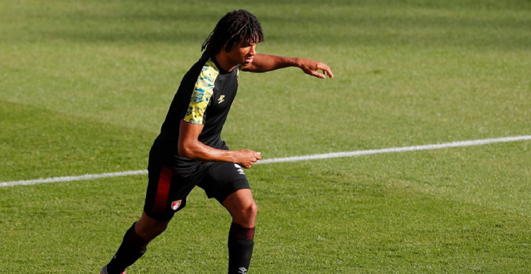 'Feyenoord krijgt grote zak met geld als Aké Man City-transfer maakt'