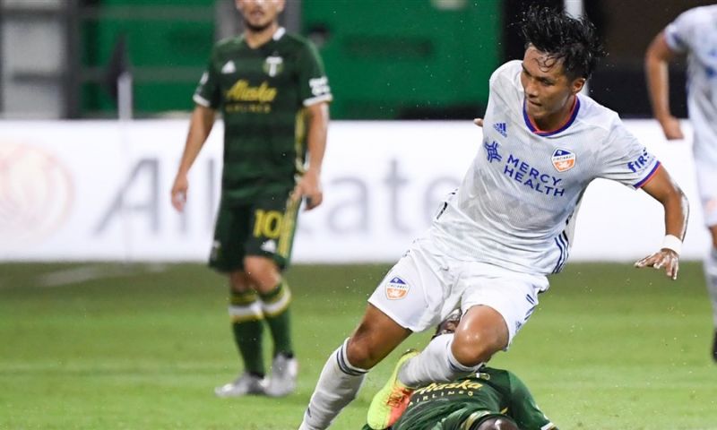 Dramatische uitschakeling Stam en Cincinnati na twee missers van Locadia Afbeelding: Dramatische uitschakeling Stam en Cincinnati na twee missers van Locadia