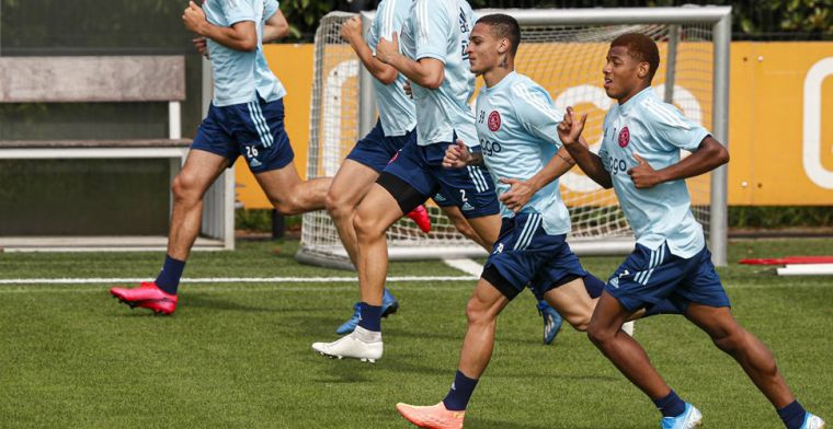 Ten Hag blij verrast: Eerlijk gezegd hadden wij verwacht dat David weg zou gaan