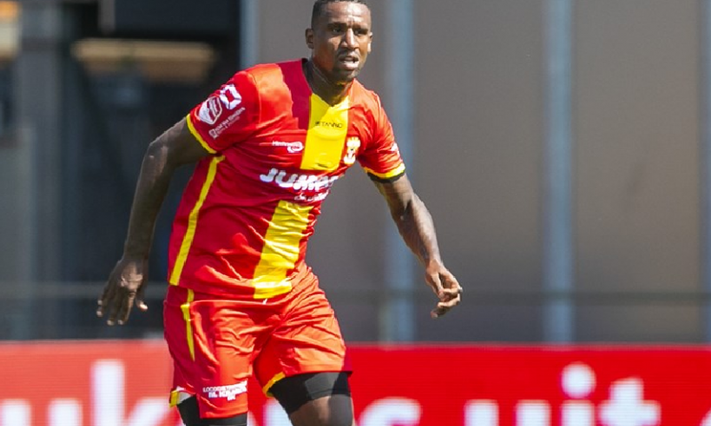 Douglas mogelijk snel weer weg bij Go Ahead: op proef bij 2. Bundesliga-club Afbeelding: Douglas mogelijk snel weer weg bij Go Ahead: op proef bij 2. Bundesliga-club