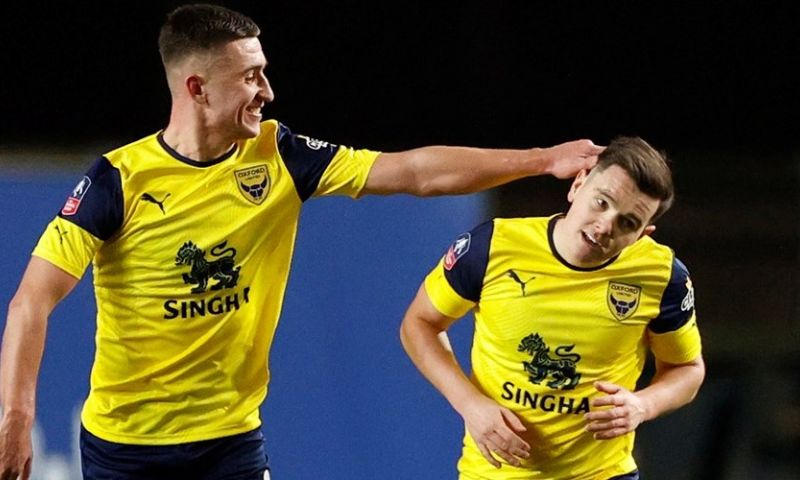 Feyenoord-miskoop blijft nog een jaar in Engeland: huurdeal verlengd Afbeelding: Feyenoord-miskoop blijft nog een jaar in Engeland: huurdeal verlengd