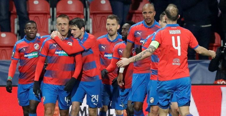 Problemen bij AZ-tegenstander Viktoria Plzen door twee coronagevallen
