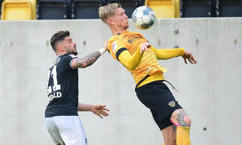 St. Pauli haalt weer oude Eredivisie-bekende binnen: Makienok volgt Veerman op Afbeelding: St. Pauli haalt weer oude Eredivisie-bekende binnen: Makienok volgt Veerman op