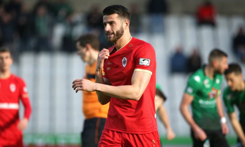 'Hoedt heeft clubs voor het uitkiezen, vraagprijs Southampton een struikelblok' Afbeelding: 'Hoedt heeft clubs voor het uitkiezen, vraagprijs Southampton een struikelblok'