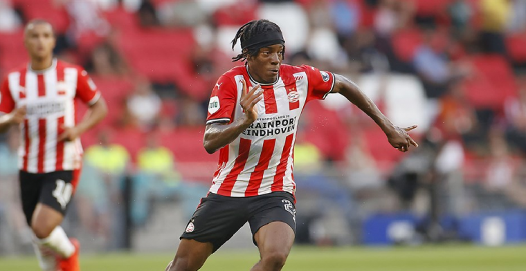 Blikvanger PSV hoopt op basisplaats: Het is de beslissing van de trainer