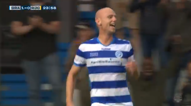 Must see: Lieftink (De Graafschap) maakt twee wereldgoals van afstand in 5 minuten