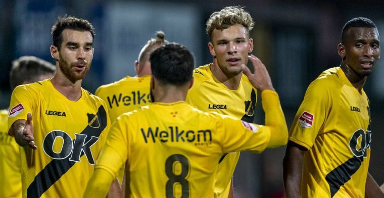 NAC denkt mee met Van Hooijdonk: spits mag transfervrij vertrekken