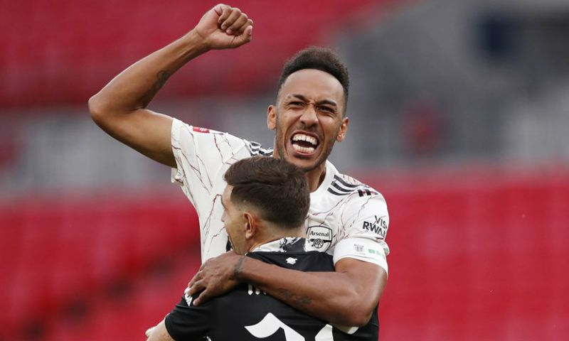 Martínez zwaait Arsenal uit na 38 wedstrijden en zes uitleenbeurten in tien jaar Afbeelding: Martínez zwaait Arsenal uit na 38 wedstrijden en zes uitleenbeurten in tien jaar