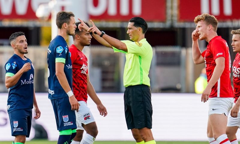 Stegeman woedend: 'Heel onprofessioneel, laatste woord niet over gesproken' Afbeelding: Stegeman woedend: 'Heel onprofessioneel, laatste woord niet over gesproken'