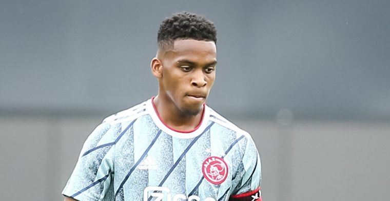 'Ik hoop dit seizoen of volgend seizoen basisspeler te worden bij Ajax'