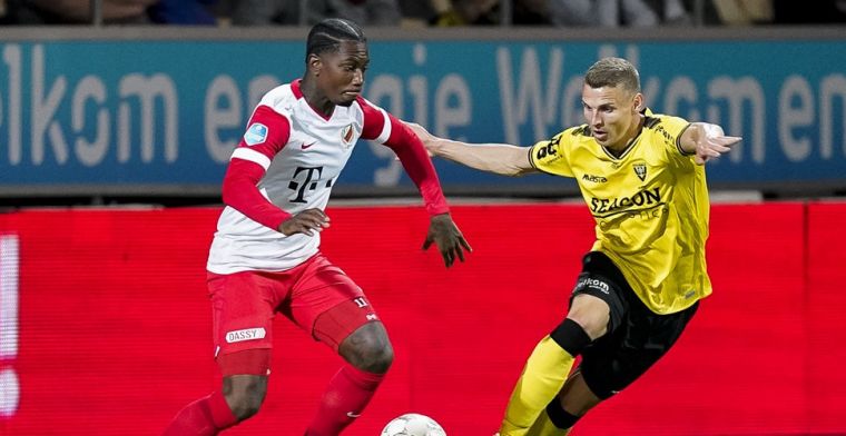 Elia onthult: 'Ze boden skybox en ik mocht concerten geven in het stadion'