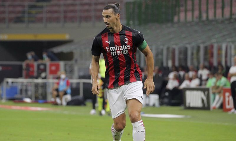 Ibrahimovic schiet Milan eigenhandig langs Bologna, Saelemaekers valt in Afbeelding: Ibrahimovic schiet Milan eigenhandig langs Bologna, Saelemaekers valt in