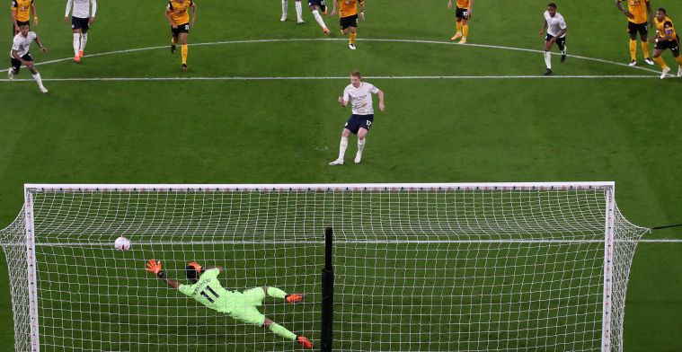 De Bruyne geeft assist en scoort in openingswedstrijd