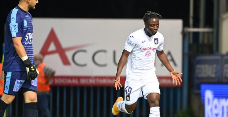 Liverpool en Man City tonen interesse, Doku moet recordtransfer Anderlecht worden