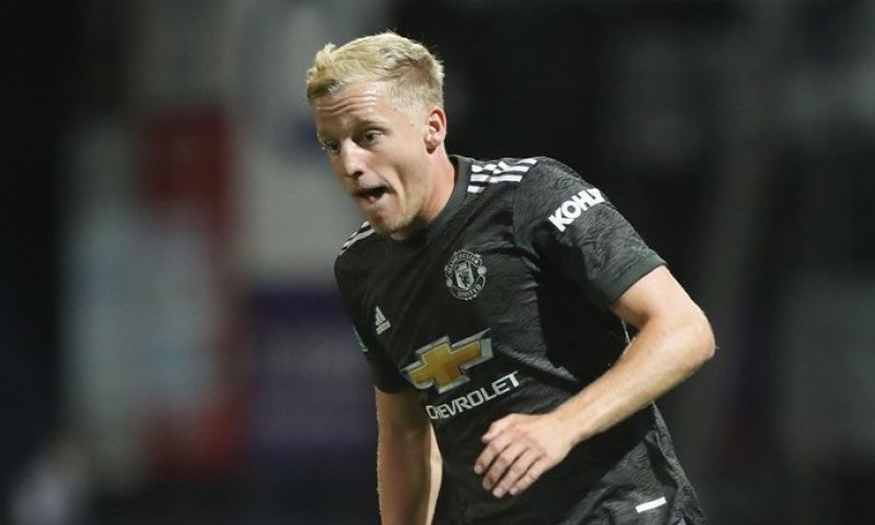 Van de Beek krijgt cijfer in Engelse pers: 'Drie stappen verder dan medespelers' Afbeelding: Van de Beek krijgt cijfer in Engelse pers: 'Drie stappen verder dan medespelers'