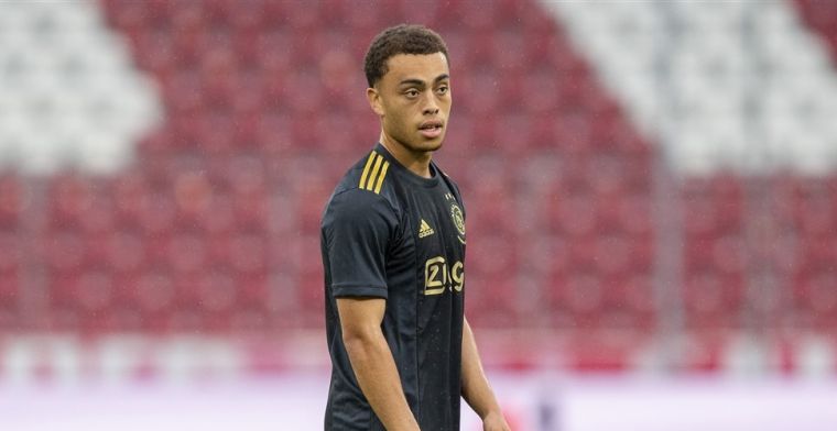 Dest naar Barça: Ajax ontvangt maximaal 26,23 miljoen, afkoopsom van 400 miljoen