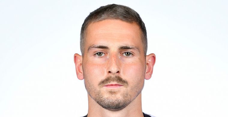 Club Brugge laat onfortuinlijke Van Damme aftrap geven en vraagt applaus