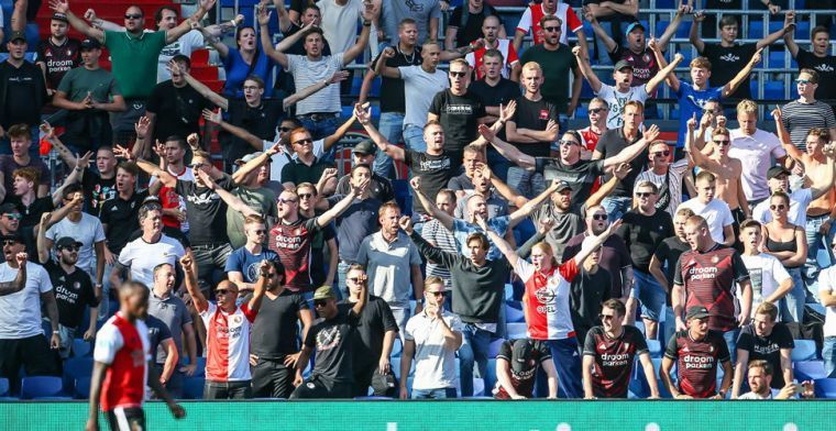 Sportminister Van Ark waarschuwt het voetbal: laatste kans voor fans in stadions