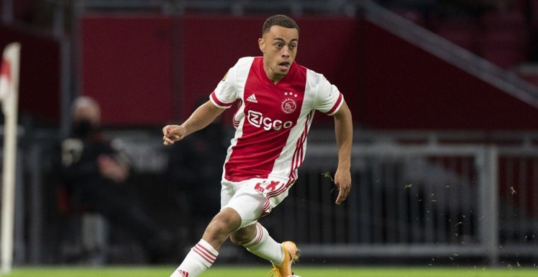 'Ajax bereikt akkoord over transfer Dest: rechtsback vertrekt naar Barcelona'