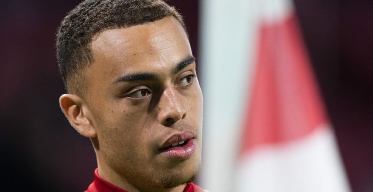 'Ajax speelt spelletje met Bayern München: Duitsers voelen zich verraden'