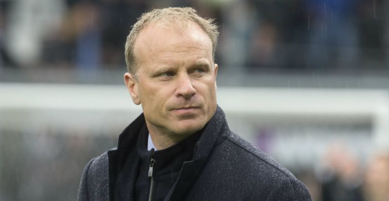 Bergkamp speculeert over rentree in 'Ajax-rol': 'Tussen de linies, net als speler'
