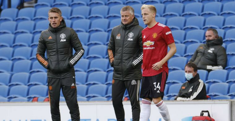 Swart reageert op Van de Beek-situatie bij United: 'Vind het helemaal niets'
