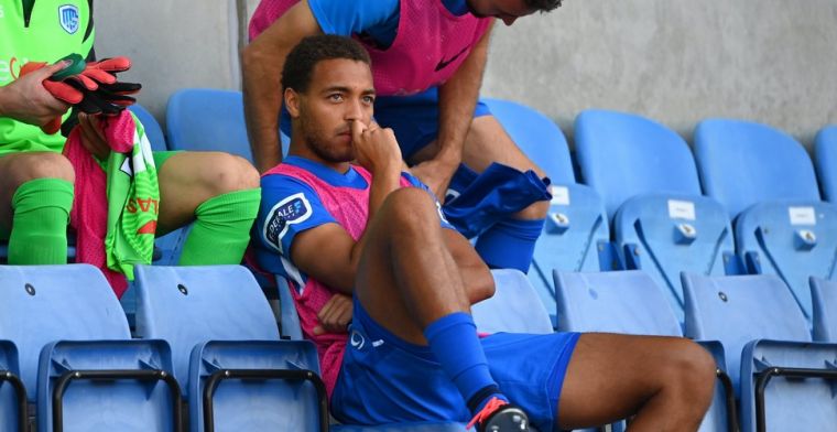 Dessers komt niet van de bank bij KRC Genk: 'Hij heeft een probleem'