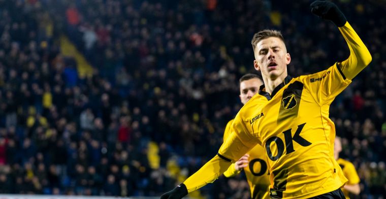FC Twente rondt tiende zomerversterking af: 'Ik ken de club sinds Tadic'